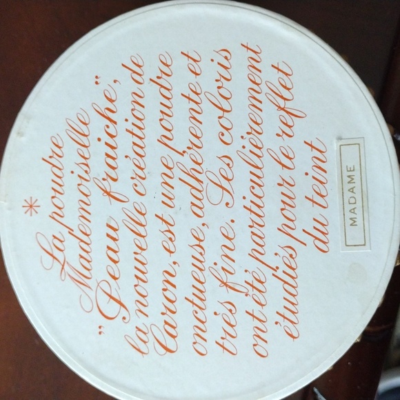 Caron madam powder made in Paris new 2oz - Picture 3 of 5